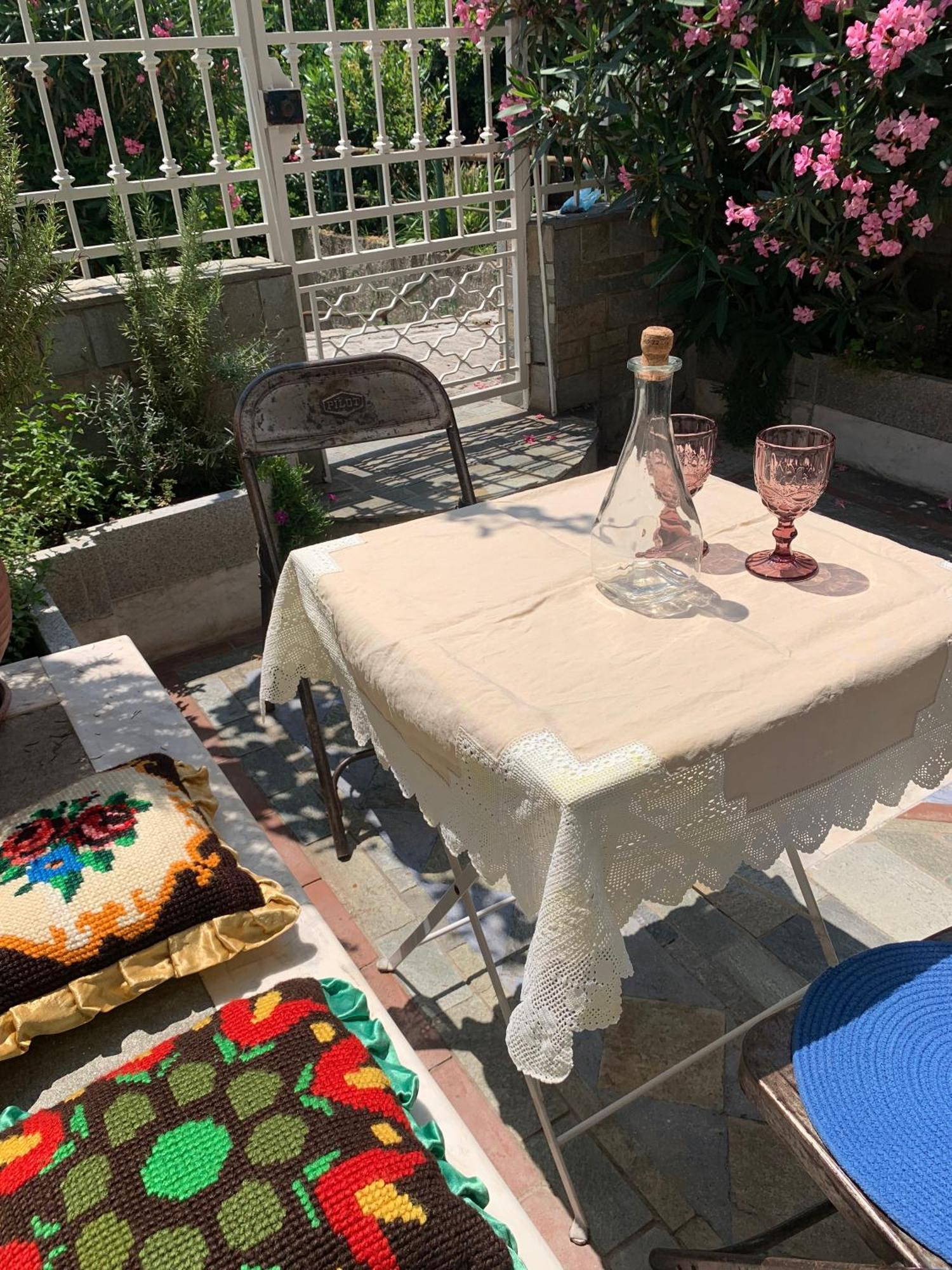 Gemuetliches Appartement In Ano Poli Szaloniki Kültér fotó